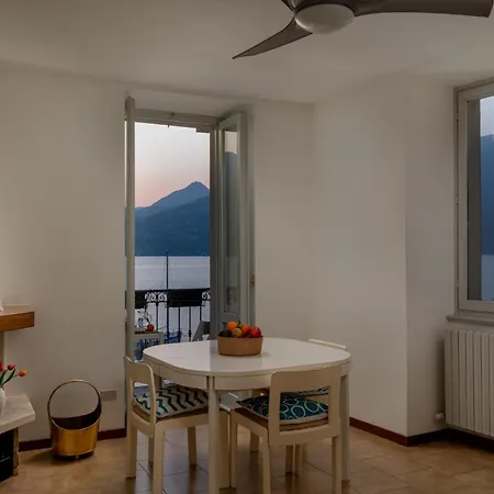 Daire Casa Baia Varenna